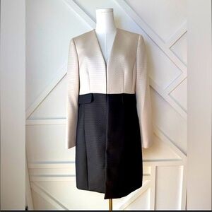 Kasper Elegant Ivory And Black Color Block Long Quilted Dress Coat Topper Size 6